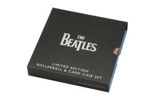 Набор The Beatles "Sgt.PEPERS LONELY HEARTS": визитница, ручка-роллер, разноцветный