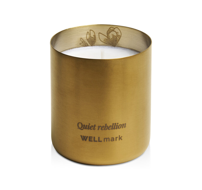 Ароматическая свеча Wellmark «Quiet Rebellion» - Золотой