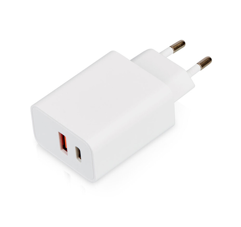 Сетевое зарядное устройство c выходами USB-A и USB-C «Recharger Pro», быстрая зарядка QC/PD, 30 Вт, белый