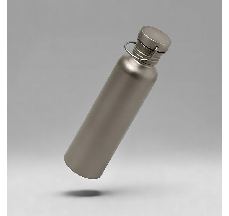 Бутылка для воды из титана 