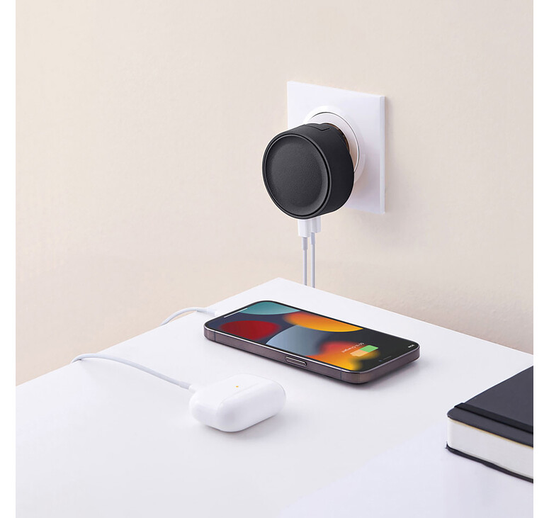 Адаптер питания USB Poweron, черный